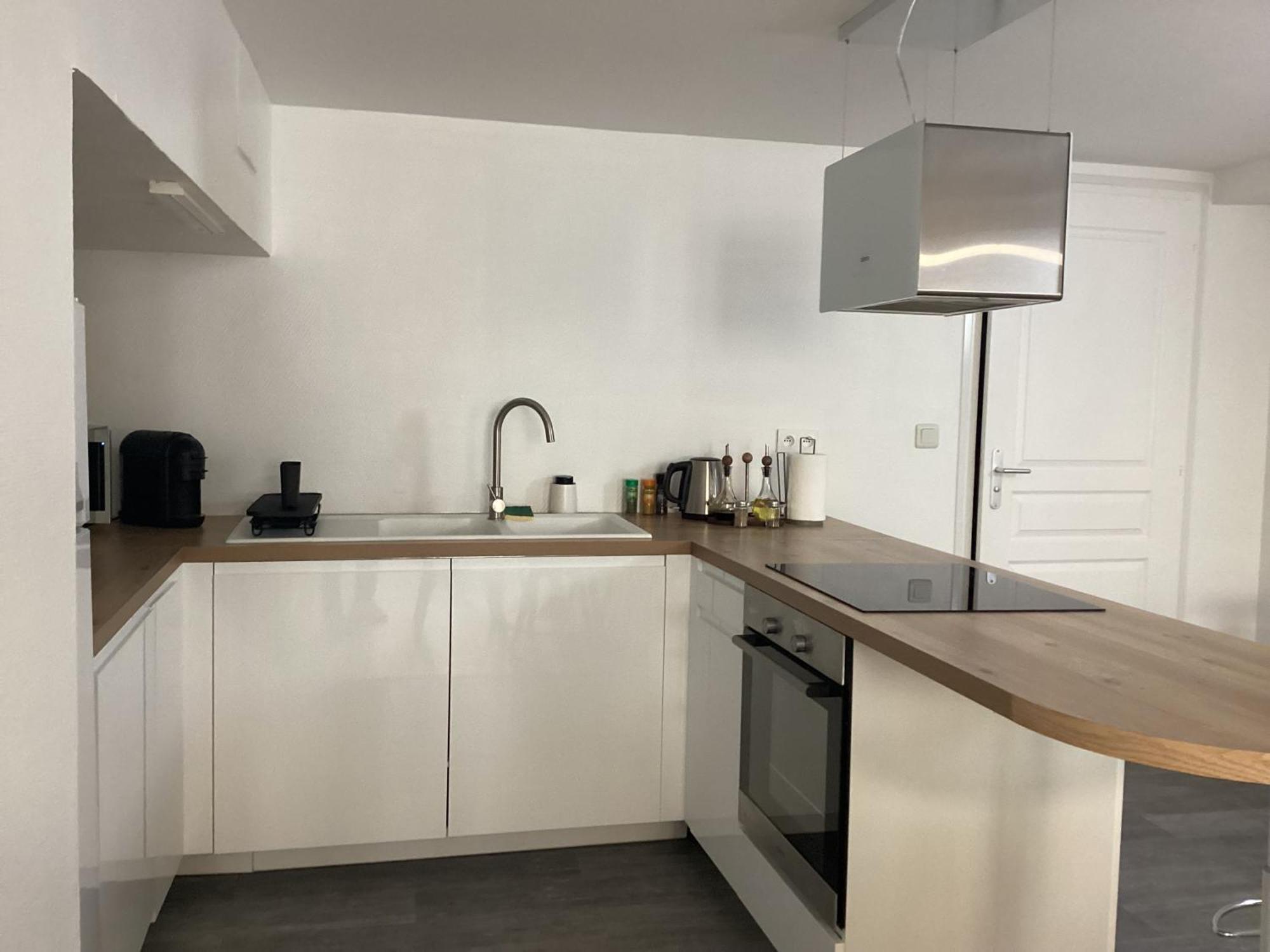 Bel Appartement Renove - Place Du Palais Avec Parking Bordeaux Luaran gambar