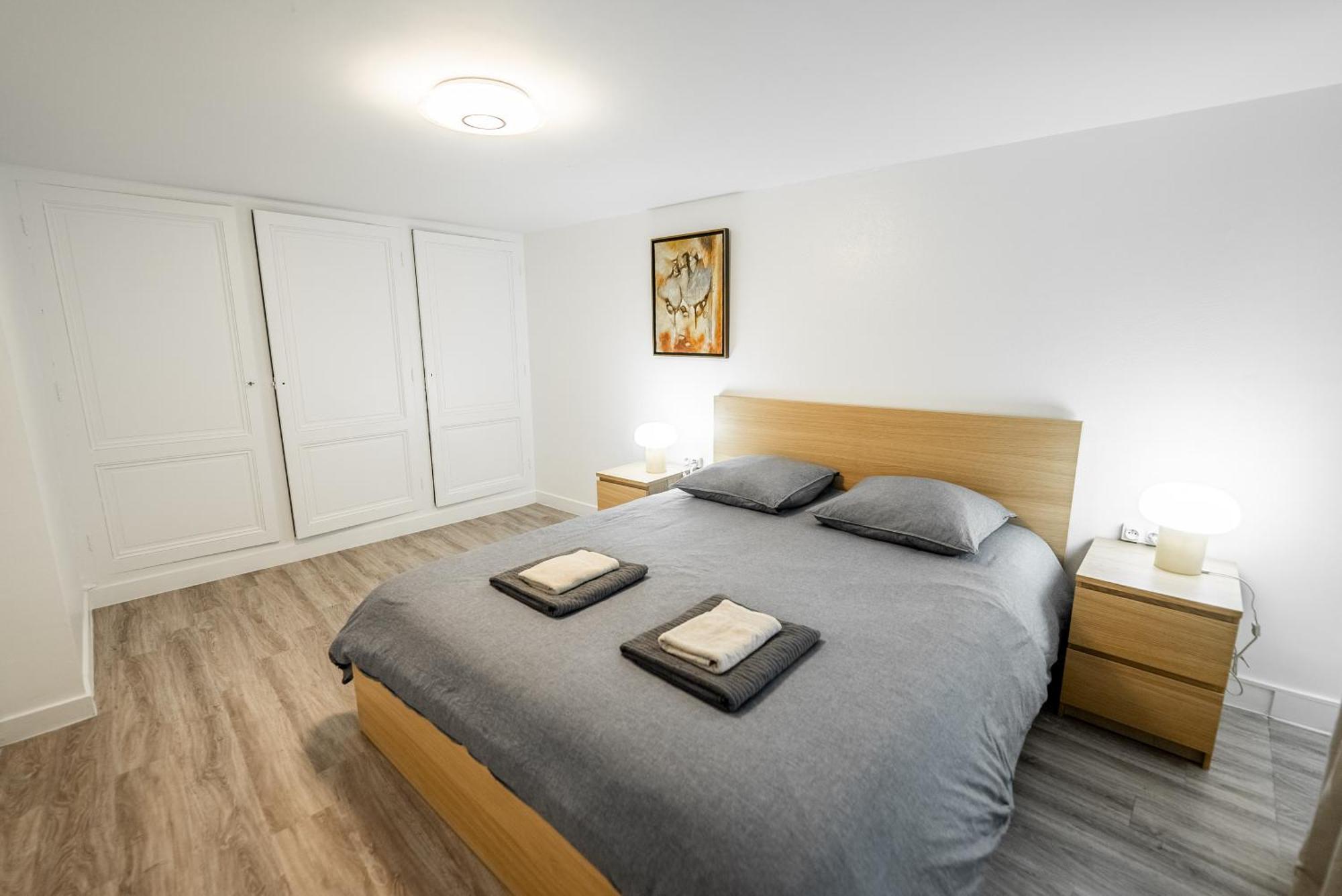 Bel Appartement Renove - Place Du Palais Avec Parking Bordeaux Luaran gambar